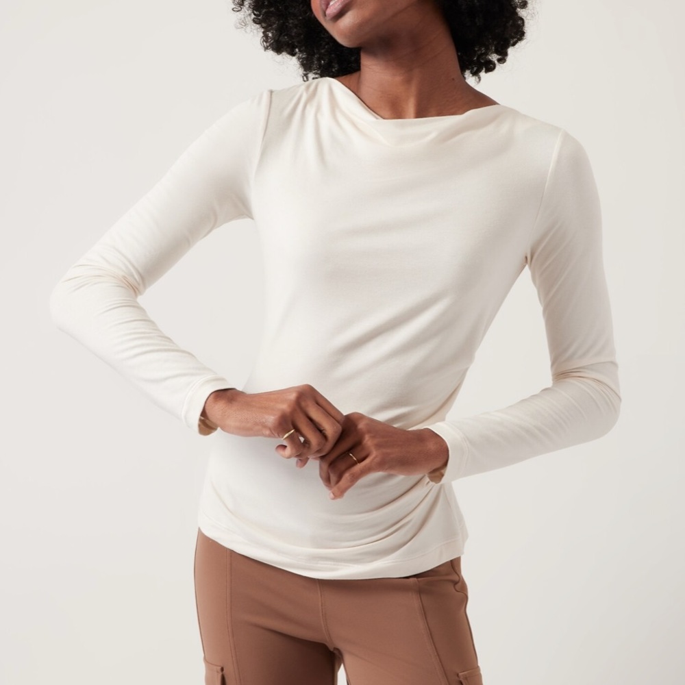Athleta Weekender Top in Magnolia White